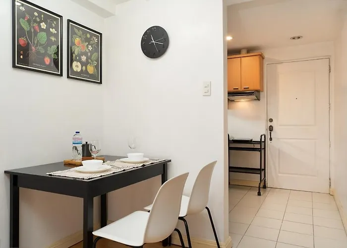 Apartment Tranquil Greenbelt Makati - Free Pool Access *